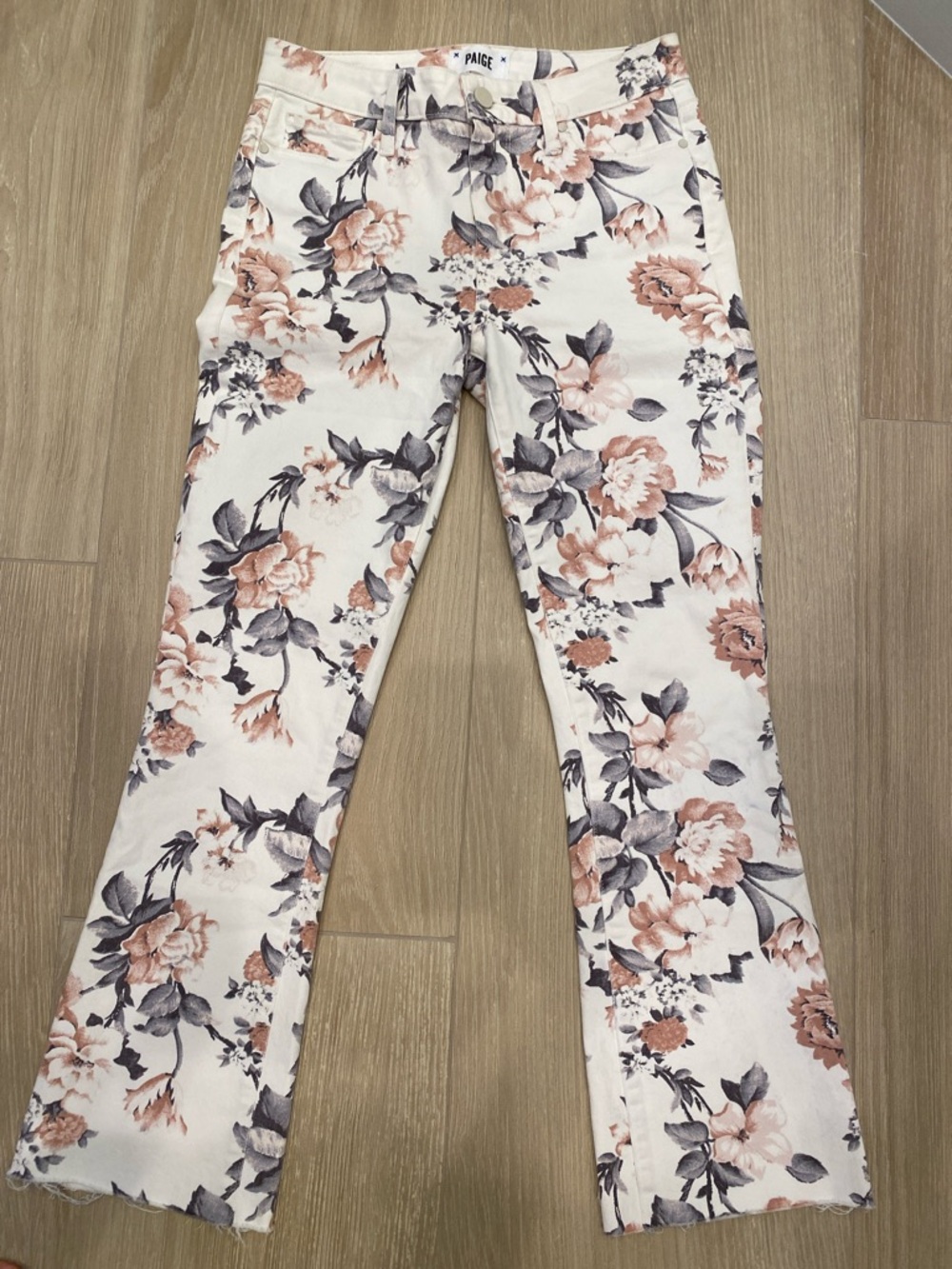 PAIGE Collette Crop Cream Floral Crop Pants with Pink & Gray Blooms